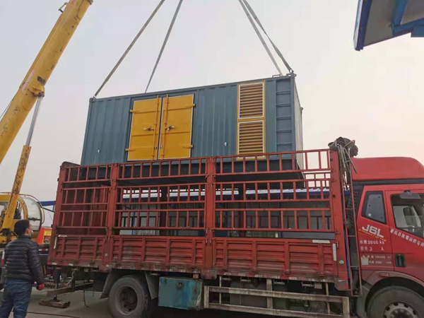 鹤城如何根据测量要求选择合适的电压表量程？