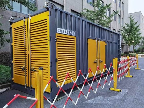 鹤城温度对电压测量结果的影响是否存在理论计算公式？